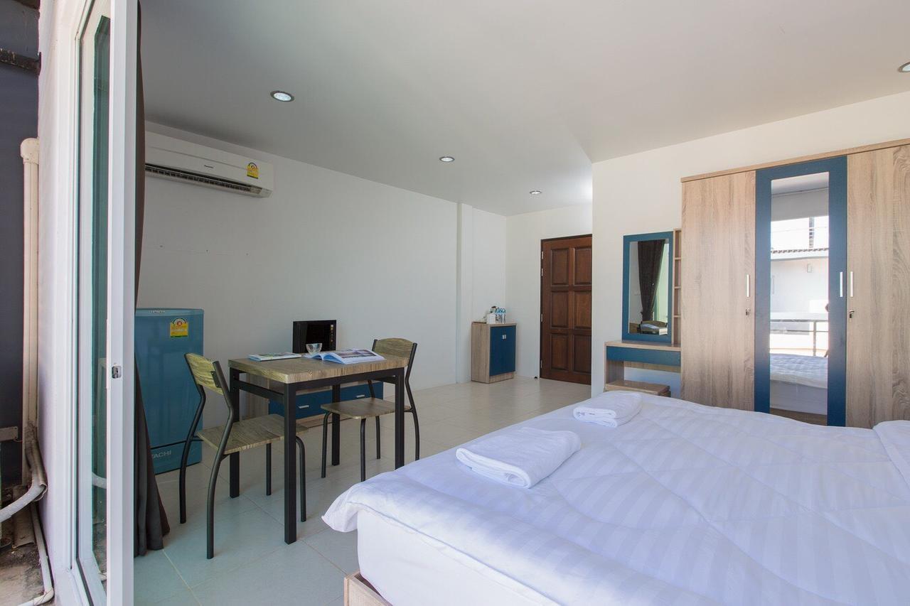 Joan House Hotel Rawai Exterior photo